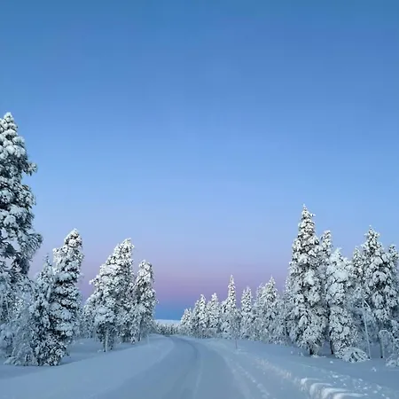 Aurora Queen Igloos Lomakeskus 4*