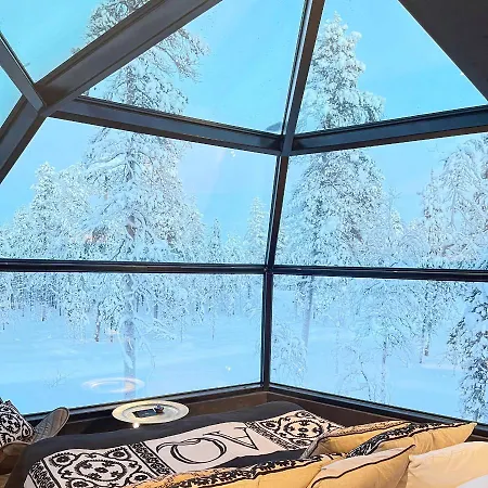 Aurora Queen Igloos Lomakeskus 4*