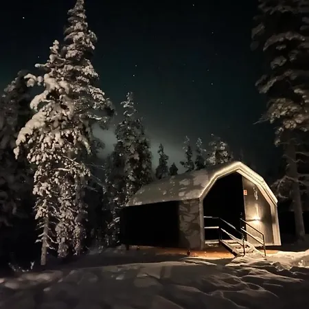 Aurora Queen Igloos Lomakeskus