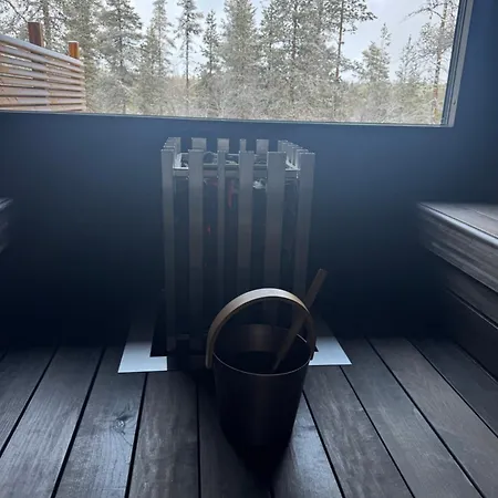 Aurora Queen Igloos Saariselkä