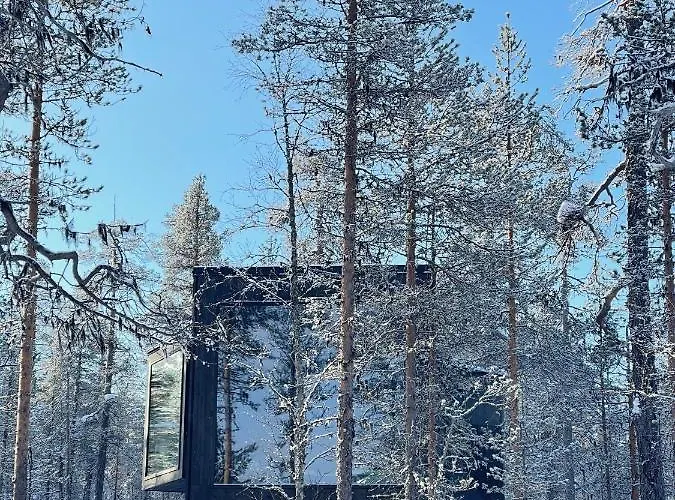 Resort Aurora Queen Igloos Saariselka