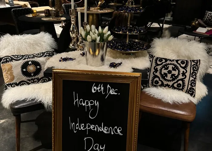 Resort Aurora Queen Igloos