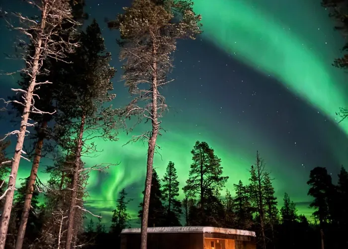 Aurora Queen Igloos Resort 5*