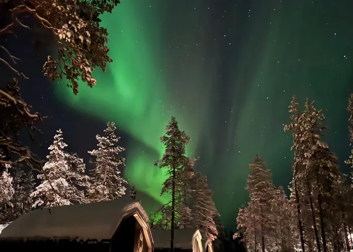 Aurora Queen Igloos ساريسيلكا